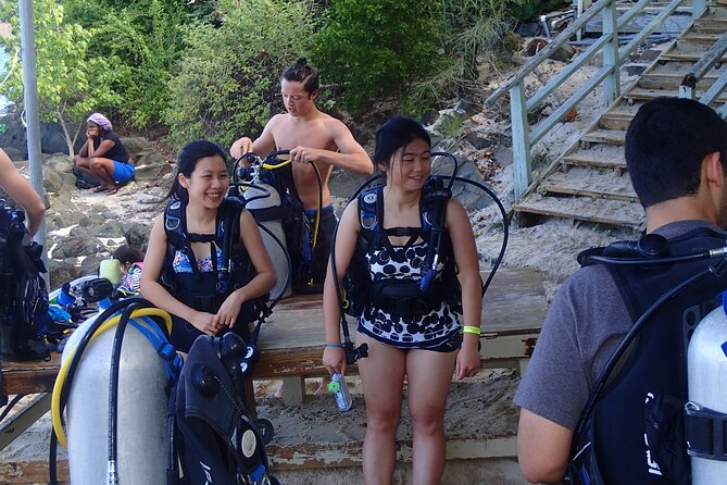 Certified Guided Reef Dive in St Thomas - Dive Preparation and Briefing