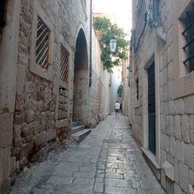 Charm of Old Dubrovnik - Experience and Engagement