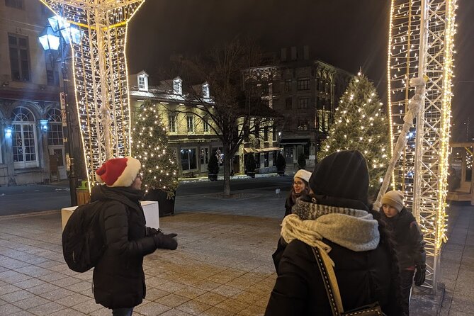 Christmas Walking Tour in Old Montreal - Key Information