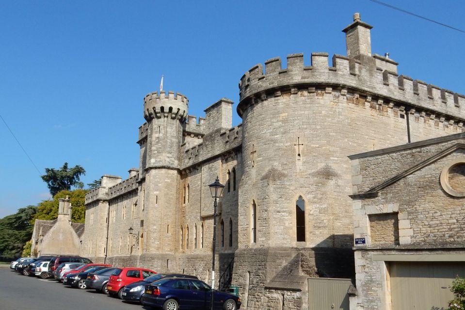 Cirencester: Quirky Self-Guided Smartphone Heritage Walks - Discover Cirencester Abbeys Legacy