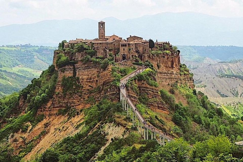 Civita Di Bagnoregio and Orvieto Private Day Tour From Rome - Highlights of the Duomo Di Orvieto