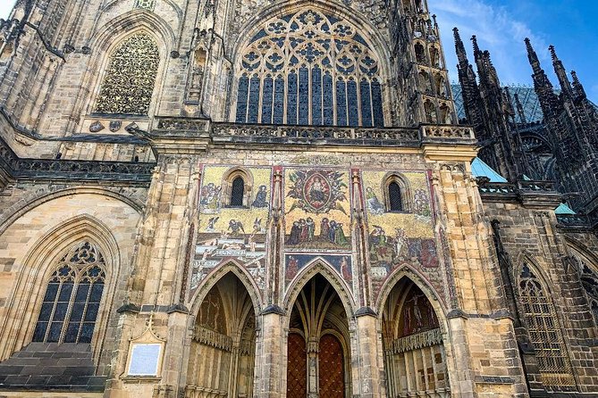 Complete Prague Castle Tour (Tickets to Interiors Included) - Meeting Point and Pickup