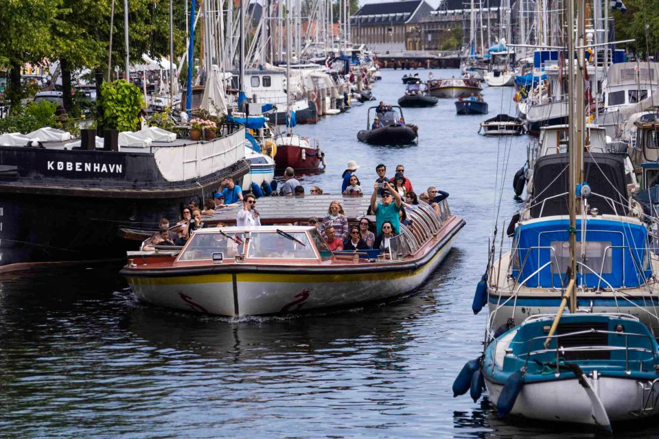 Copenhagen: Grand Canal Tour With Live Commentary - Experience Highlights