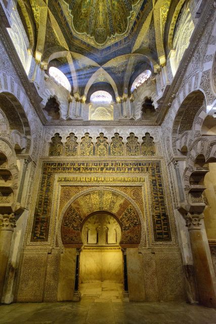 Cordoba - Private Tour Including Visit to the Fortress - Entrance Fees