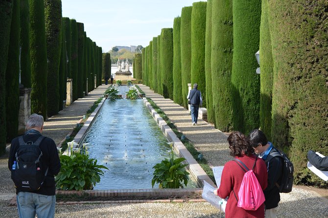 Cordoba Tour With Alcazar, Synagoge & Mosque Skip the Line - Meeting and End Points