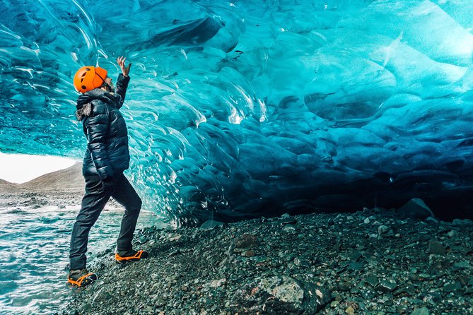 Crystal Blue Ice Cave - Super Jeep From Jökulsárlón Glacier Lagoon - Departure Times and Scheduling