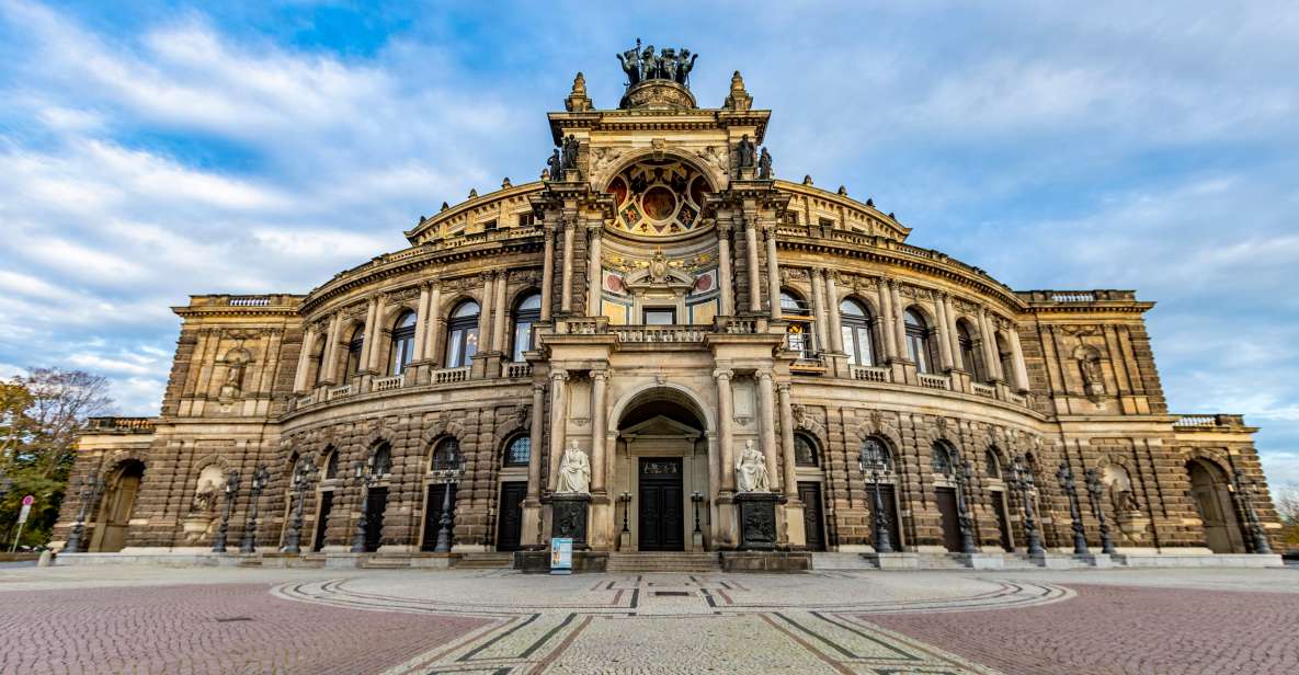 Dresden: Express Walk With a Local in 60 Minutes - Locals Perspective