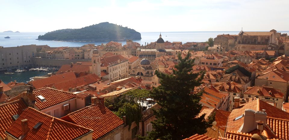 Dubrovnik: Early Bird Walking Tour - Meeting Information