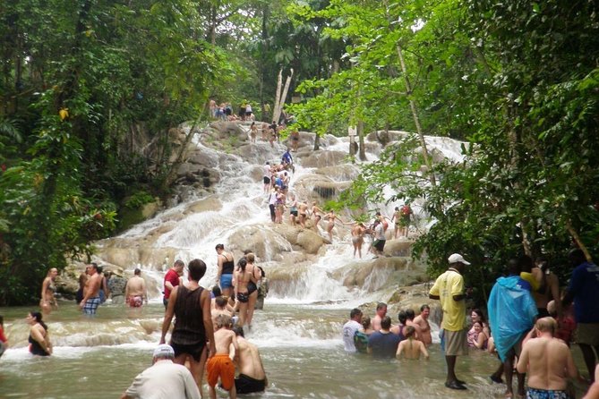 Dunns River Falls - Exploring Dunns River Falls