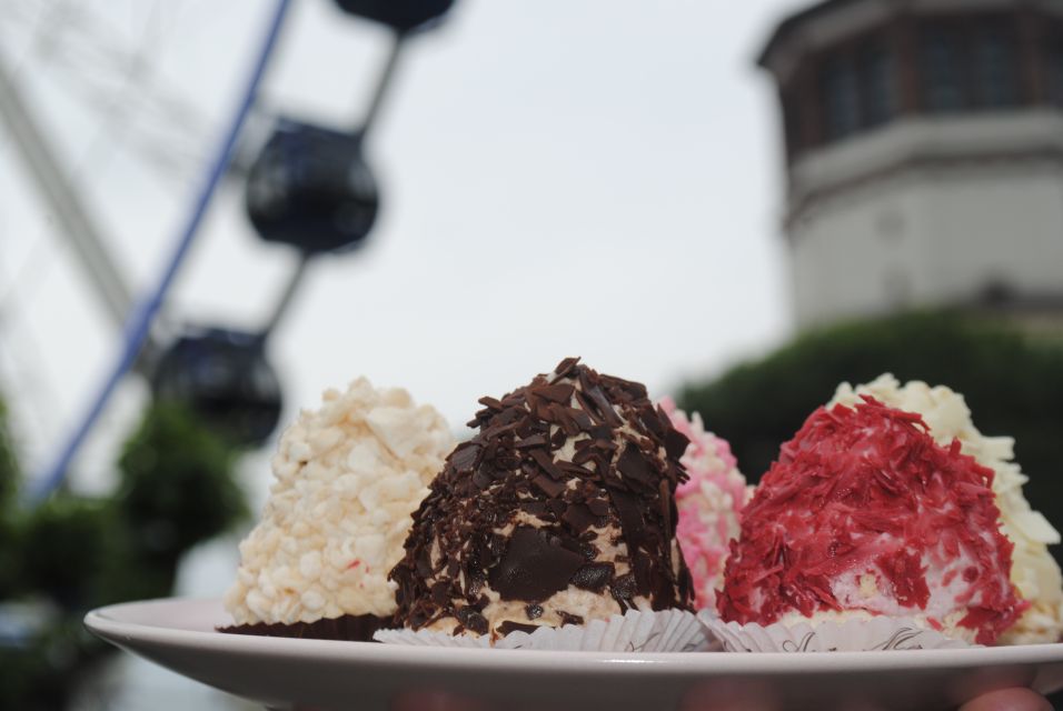 Düsseldorf: Sweet Treats Guided Walking Tour of Old Town - Highlights of the Experience