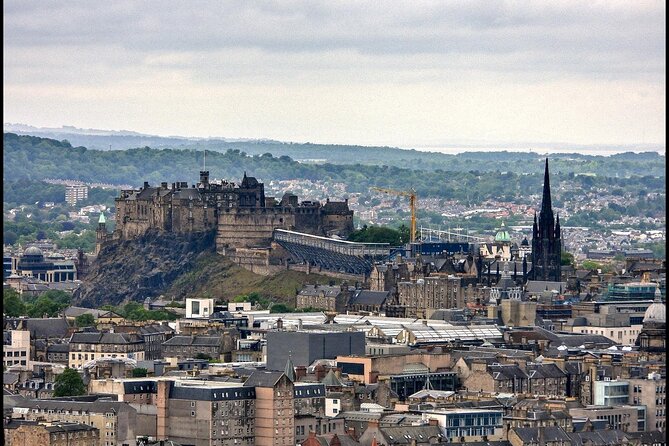 Edinburgh Castle Guided Tour - Tickets Included - Reviews and Accolades