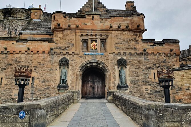 Edinburgh Castle: Highlights Tour With Tickets, Map, and Guide - Additional Information and Requirements