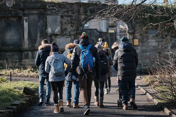 Edinburgh Full Day Walking Tour With Castle Included - Group Size and Accessibility