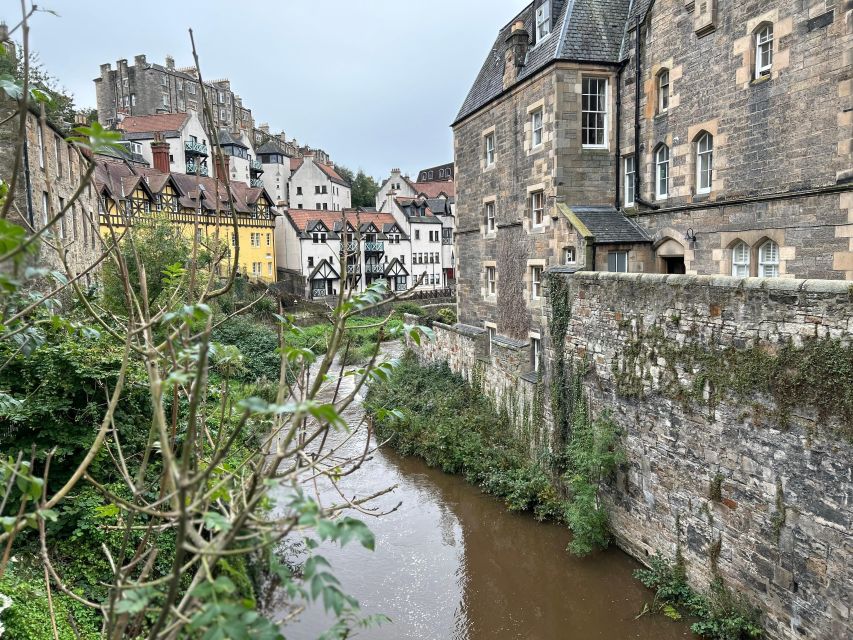 Edinburgh Unveiled: Private Driving Tour of Edinburgh City - Exploring the Old Town