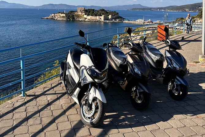 Ephesus & Kusadasi Rent a SCOOTER & MOTORCYCLE - Helmet and Lock Provisions