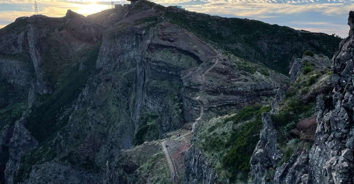 Exclusive Sunrise Hike: Pico Areeiro-Pico Ruivo DroneFootage - Booking Details and Policies