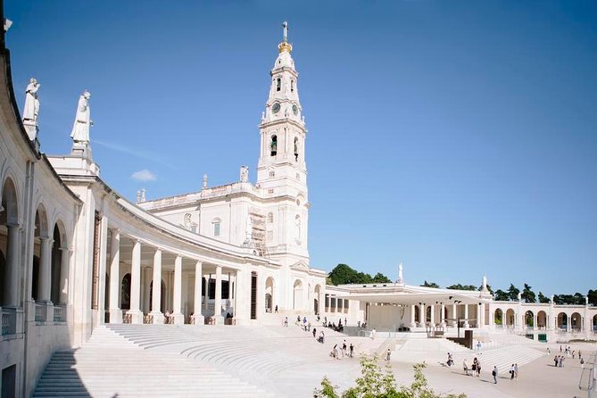 Fatima and Coimbra Full Day Tour With Optional Lunch - Free Time in Fatima