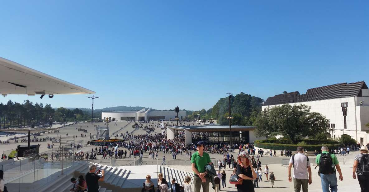 FATIMA FULL DAY PRIVATE TOUR FROM LISBOA - Sanctuary of Our Lady of Fatima