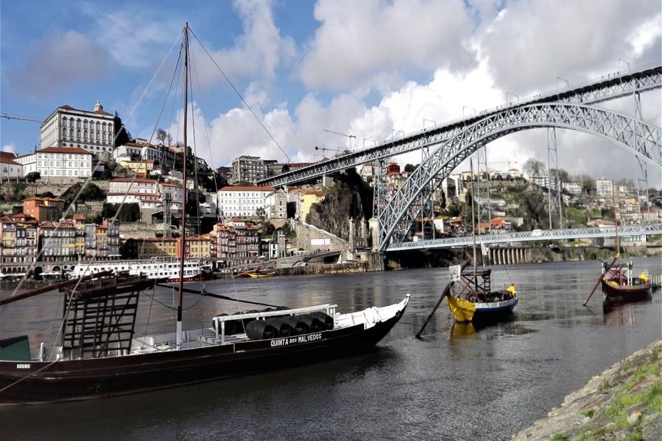 Fatima: Private Porto Tour - Duration and Pickup