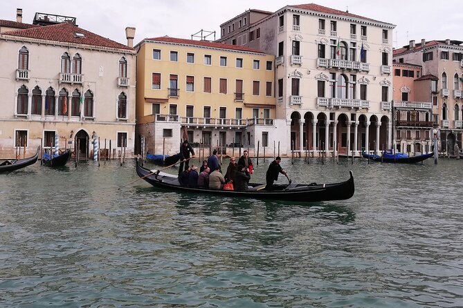 Fish Shopping in Rialto and Home Cooking in Murano - Crossing the Canal to Murano