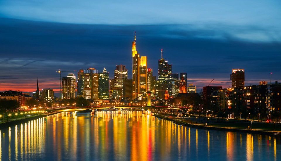 Frankfurt: Classic Public Walking Tour - Financial District Skyline