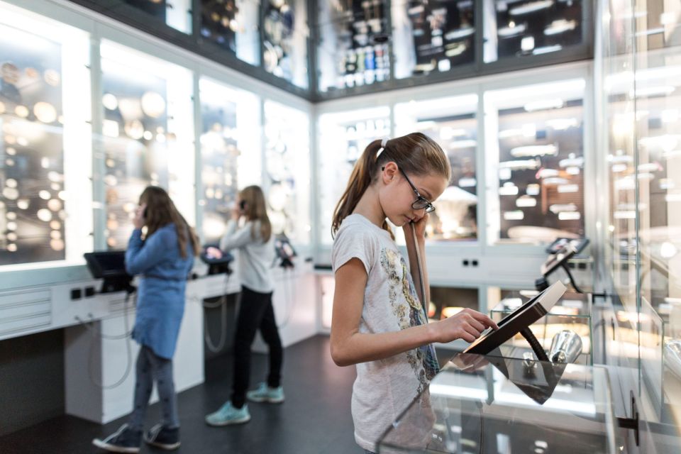 Friedrichshafen: Zeppelin Museum Entry Ticket - Location and Accessibility