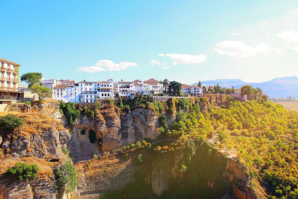 From Cadiz: Ronda & Arcos De La Frontera Private Day Trip - Guided Tour of Ronda