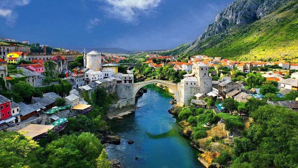 From Dubrovnik: 1-Way Tour to Sarajevo via Mostar and Konjic - Počitelj: Panoramic Neretva Valley Views