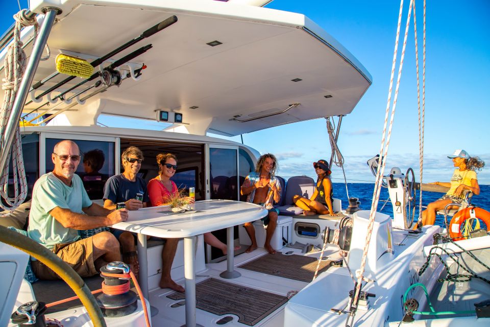 From Honolulu: Private Catamaran Cruise With Captain & Crew - Included Features