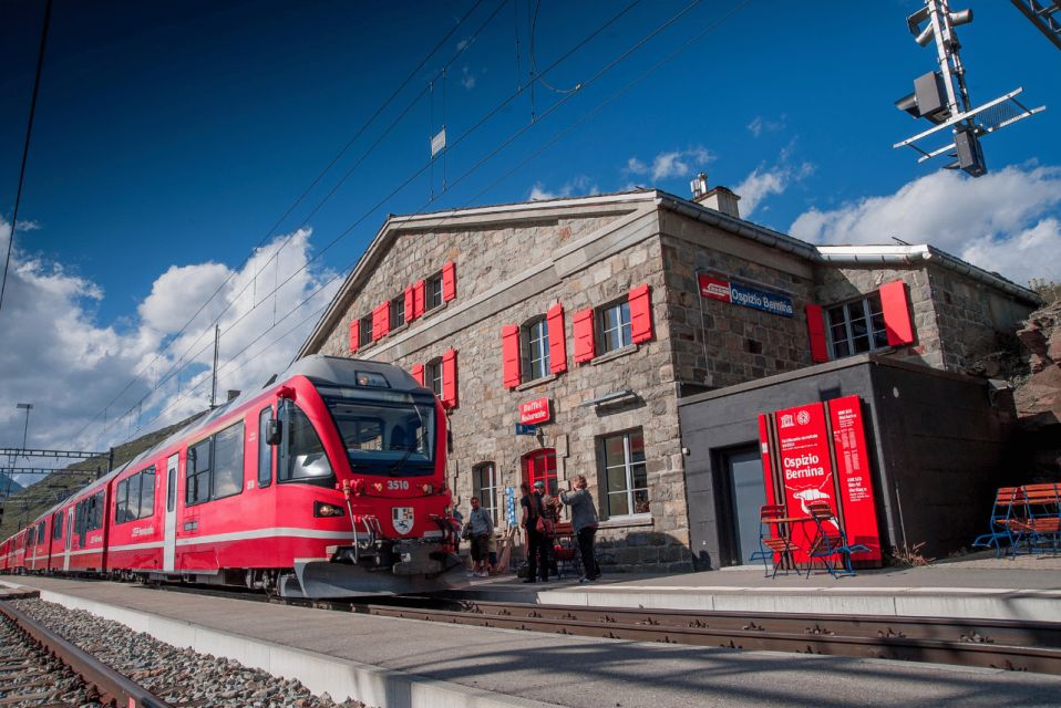 From Lecco Railway Station: Bernina Train Ticket - Train Combination