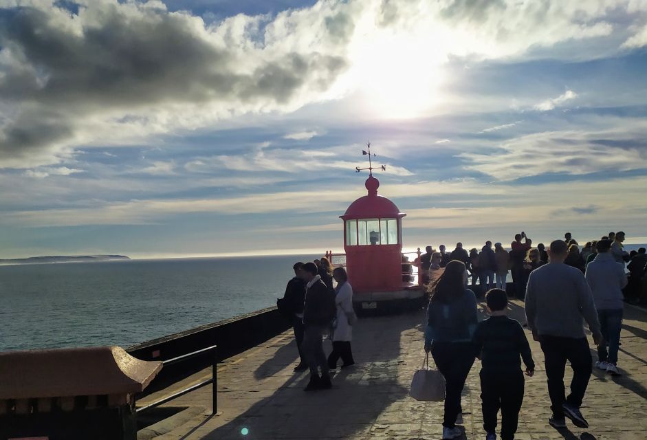 From Lisbon: Private Óbidos and Nazaré Tour - Key Stops: Nazaré