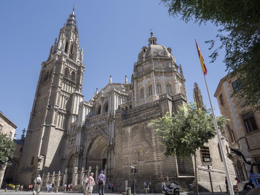 From Madrid: Private Day Trip to Toledo With Licensed Guide - Castle of San Servandus: Medieval Stronghold