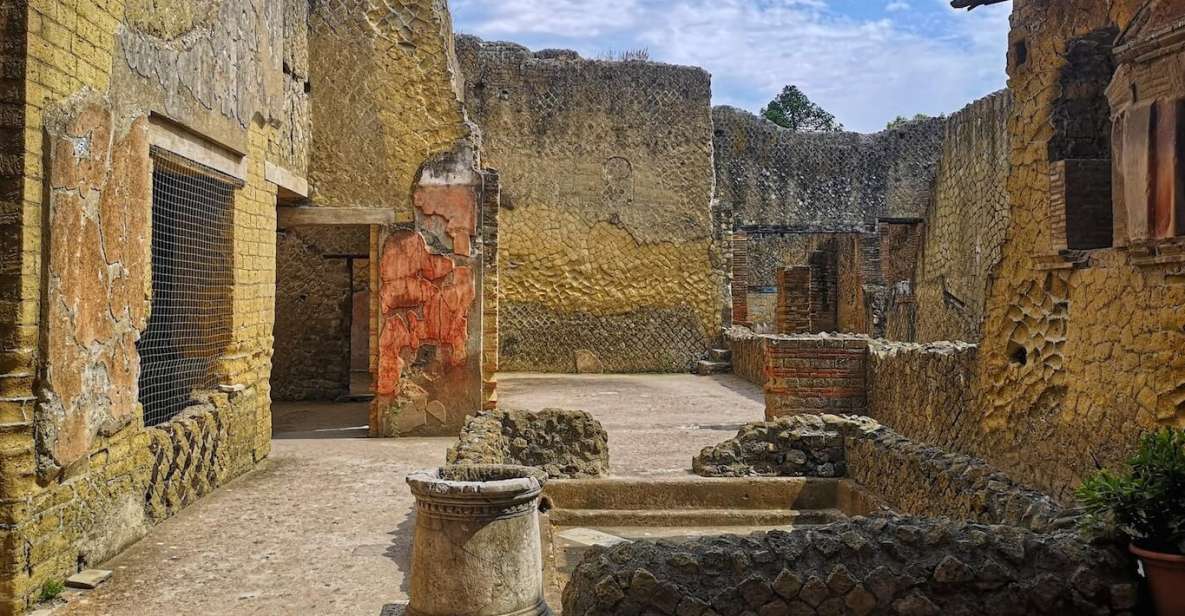 From Naples: Pompeii and Herculaneum Half-Day Private Trip - Exploring Herculaneum