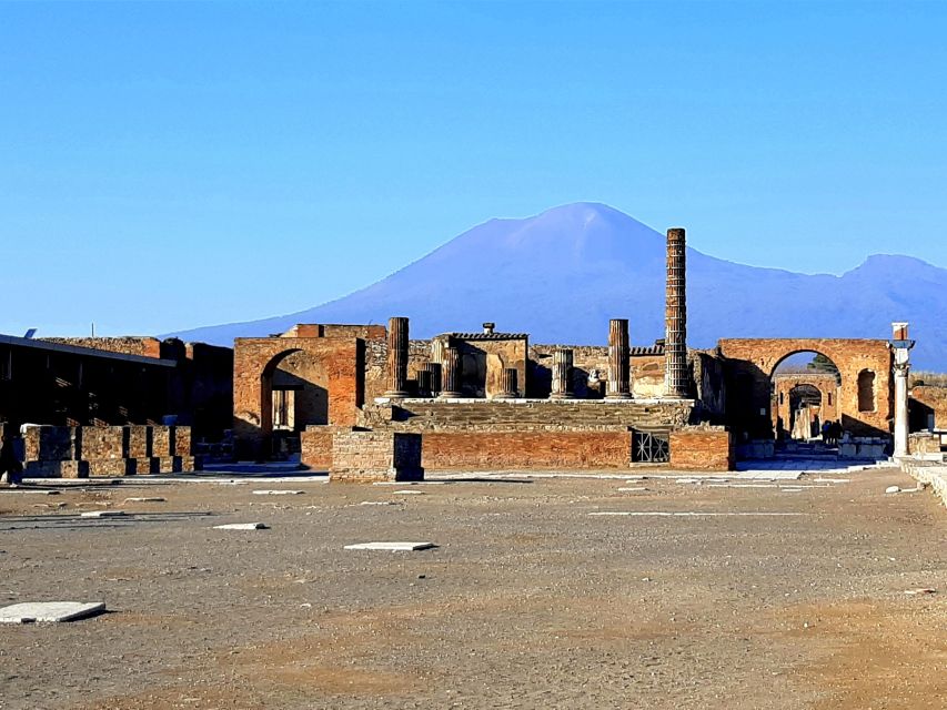 From Naples: Private Tour Vesuvius, Herculaneum and Pompeii - Exploring Herculaneum