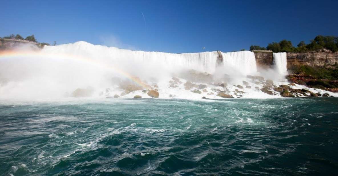 From New York City: Niagara Falls & 1000 Islands 3-Day Tour - Niagara Falls Exploration