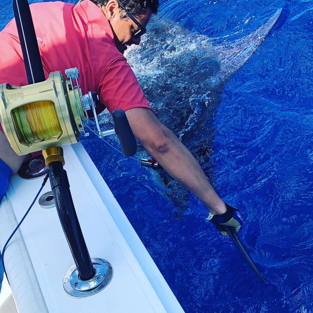 From Puerto Colon: Private Fishing Boat Charter With Lunch - Fishing Techniques Offered