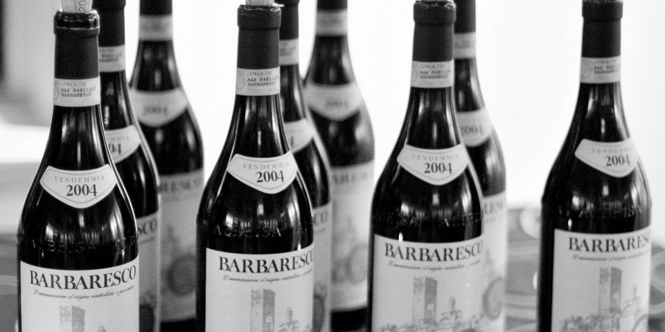 Full-Day Barbaresco Wine Tour With Truffle Hunting and Lunch - Truffle Hunting Experience