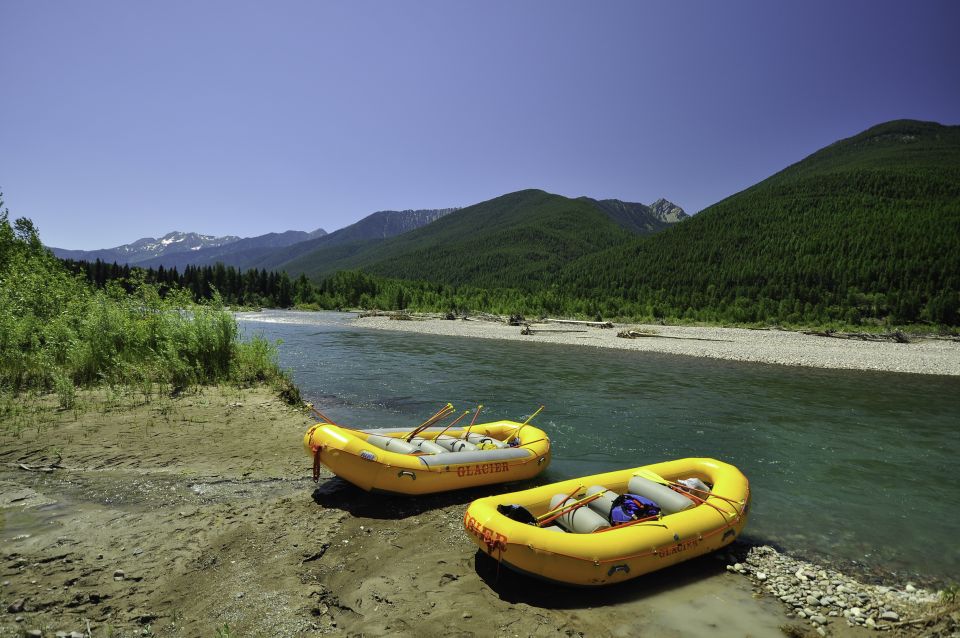 Glacier National Park: Full-Day Whitewater Rafting Trip - Lunch Along the Riverbank