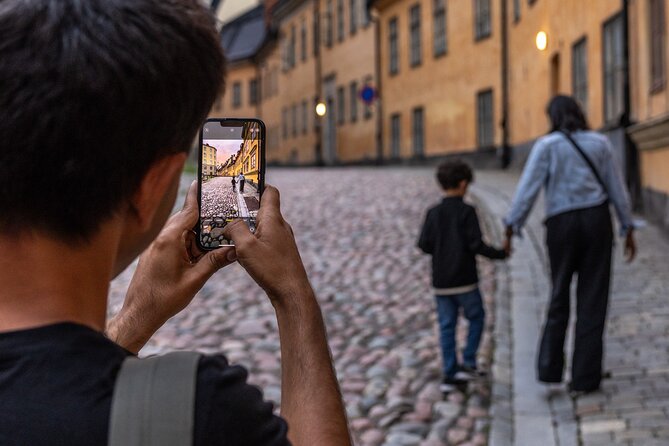 Golden Hour Photo Walk in the Heart of Stockholm - Capturing Stunning Sunset Photos