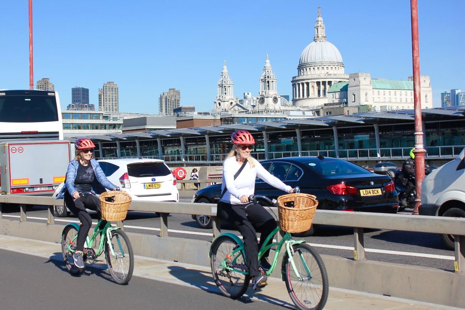 Grand London Half-Day Bicycle Tour - Bicycle and Safety Gear