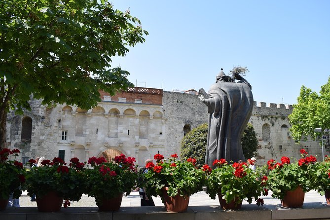 Grand Split Walking Tour With Diocletians Palace - Visiting Key Sights