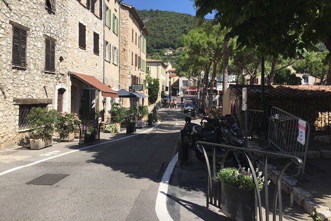 Grasse Perfumery Fragonard, Gourdon, Tourettes Sur Loup, Saint Paul De Vence - Gourdon Medieval Village