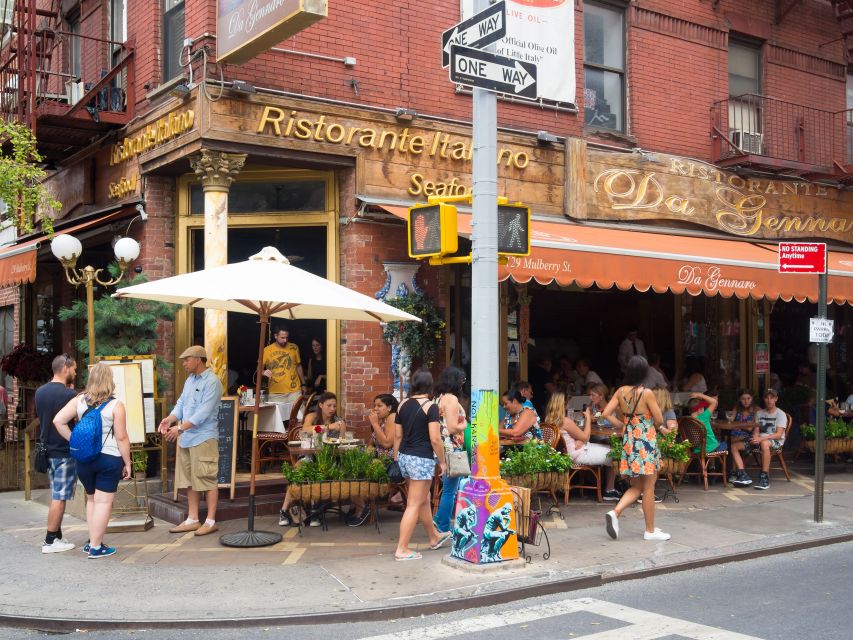 Greenwich Village Food Crawl - Savoring Local Delicacies and Specialties