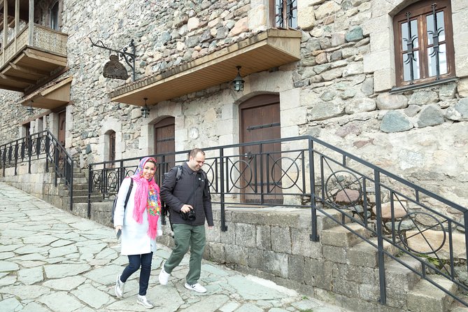 Group Tour: Dilijan, Lake Parz (Crystal), Makaravank Monastery - Exploring the Town of Dilijan