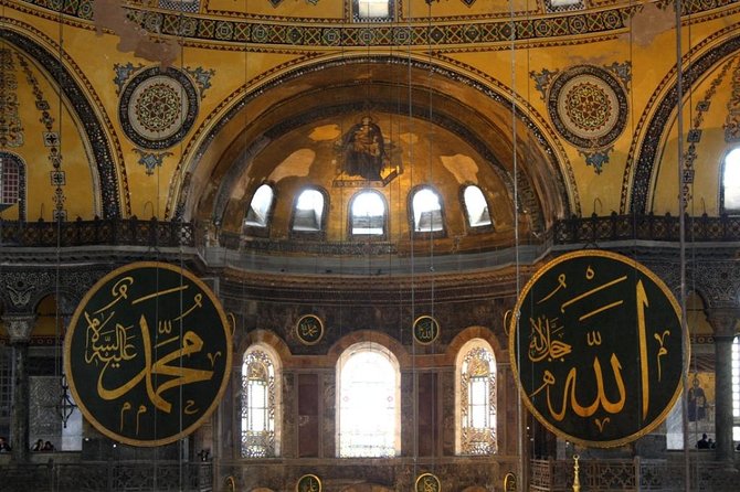 Guided Hagia Sofia, Blue Mosque, Basilica Cistern Skip Lines Tour - Tour Details