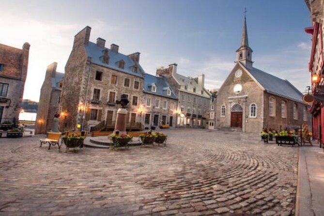 Guided Historic City Tour of Quebec - Tour Duration and Group Size