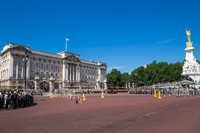 Guided Tour of London Westminster Abbey, Big Ben, Buckingham - Meeting Point and Pickup