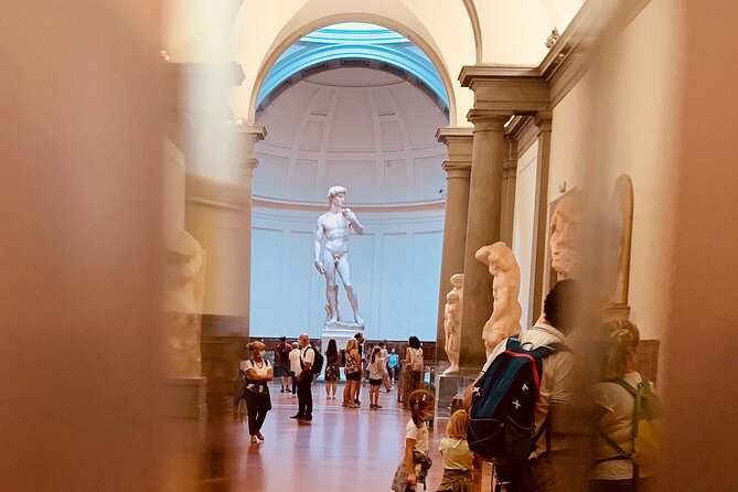 Guided Tour of the Accademia Gallery With Michelangelos David - Exploring Michelangelos David Sculpture