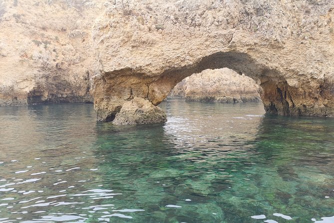 Half Day Cruise to Ponta Da Piedade With Lunch and Drinks - Exploring the Coastline