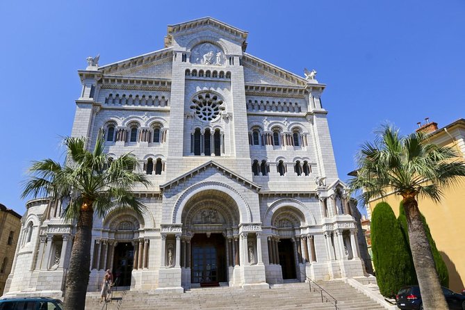 Half-Day Trip From Nice to Monaco Monte Carlo With Guided Walk - Princes Palace Tour